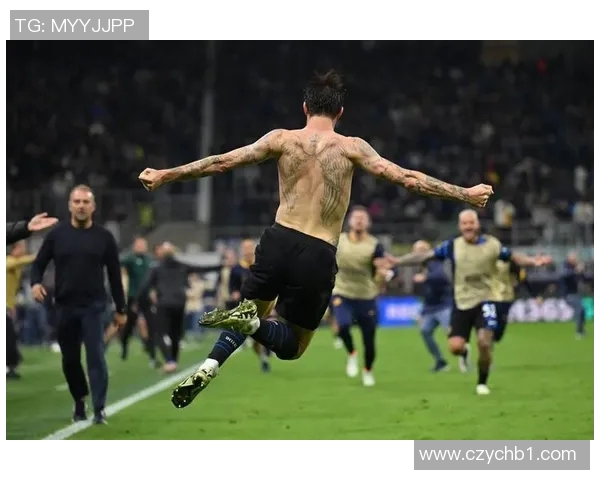 欧冠传奇背后的成长轨迹从青涩少年蜕变为世界巨星